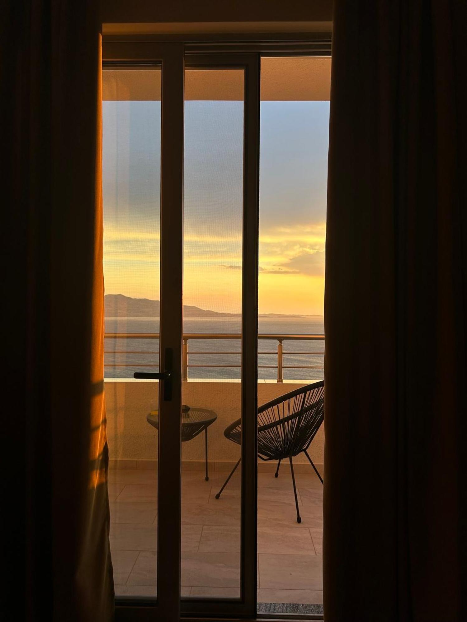 Helen'S Seaside Resort Sarandë 外观 照片